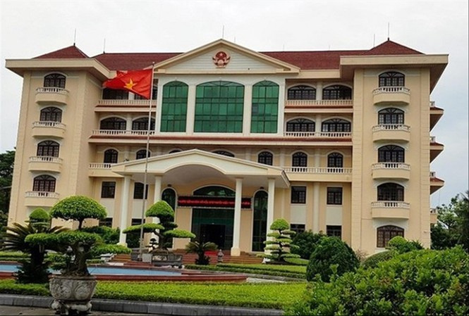 Ninh Binh: Se thu hoi chuc 17 lanh dao so, nganh neu truot cong chuc