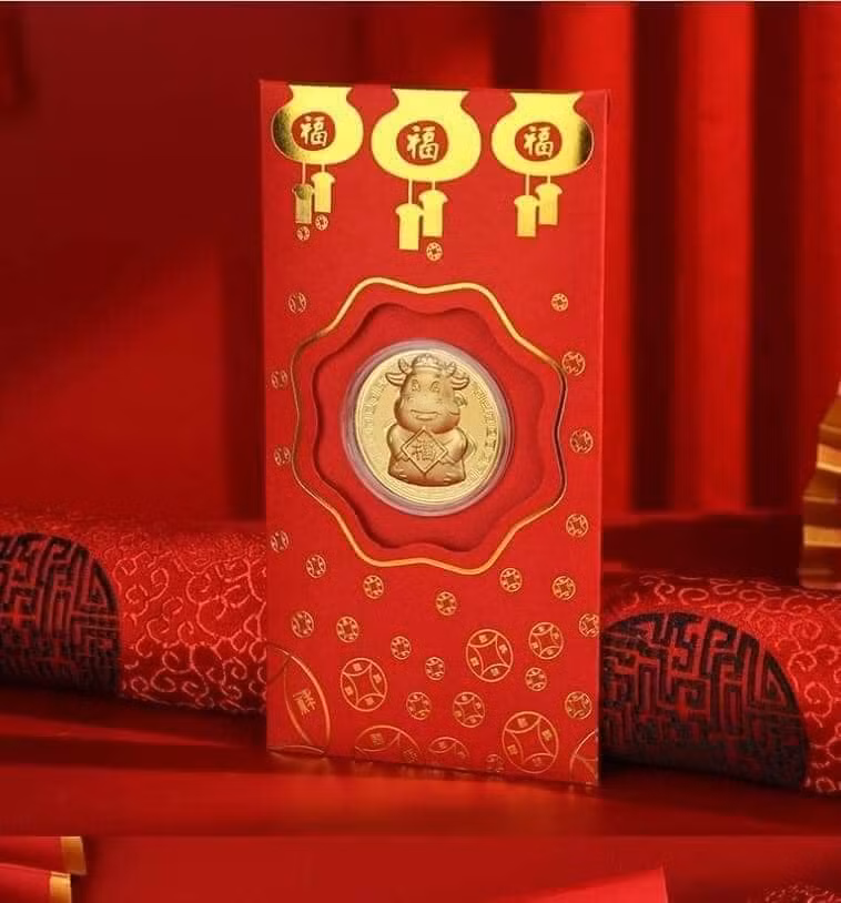 Theo chủ một cửa hàng online ở Thanh Trì (Hà Nội), con trâu là hình ảnh gần gũi và thân thiết với người Việt Nam. Trong phong thuỷ, tượng trâu cũng rất được ưa chuộng. Ảnh: Facebook