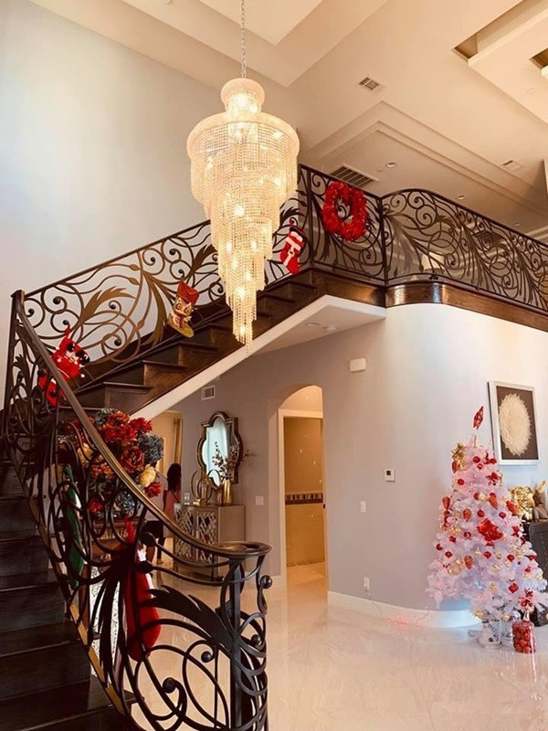 Căn biệt thự của Lệ Quyên ở Mỹ được đánh giá là có nội thất sang trọng hơn cả nhà ở Việt Nam. Ảnh: FBNV.