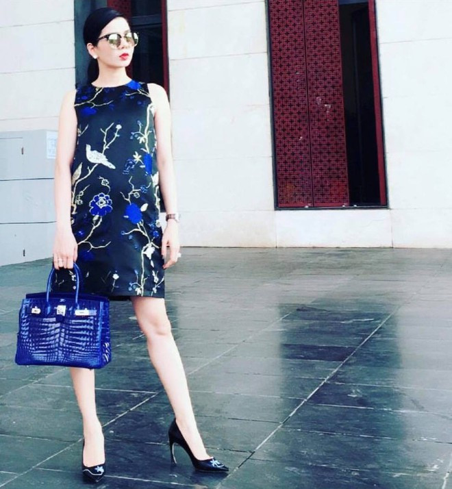 Là một trong những 'tay đua' túi hiệu hàng đầu showbiz, Lệ Quyên có bộ sưu tập vài chục chiếc túi với đủ thương hiệu. Ảnh: FBNV.