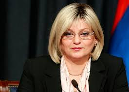 Jorgovanka Tabaković - Thống đốc Ngân hàng Trung ương Cộng hòa Séc sinh năm 1960 tại Vushtrri, tốt nghiệp Khoa Kinh tế Đại học Pristina với danh hiệu sinh viên xuất sắc nhất năm 1981. Ảnh: Getty Image