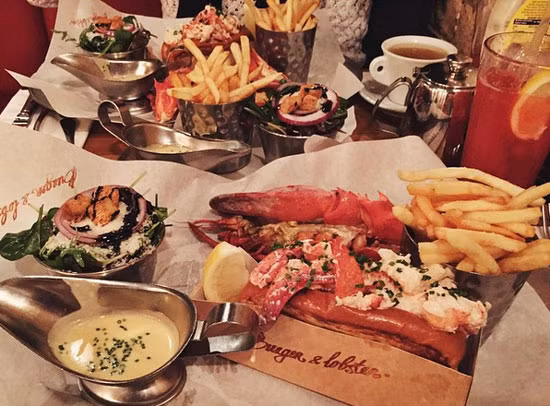 Đây là đồ ăn mà Thảo Tiên yêu thích khi ở Anh. Ảnh: FBNV