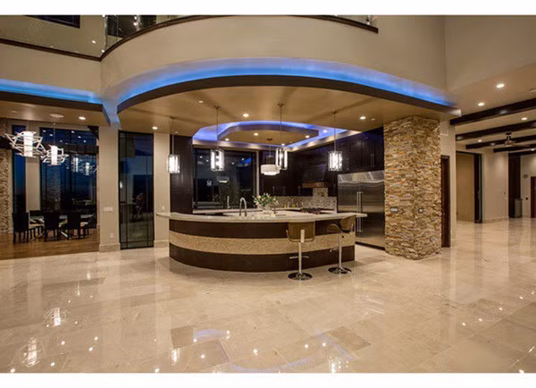 Từng ngóc ngách trong căn biệt thự của Đan Trường đều toát lên vẻ sang trọng bậc nhất.