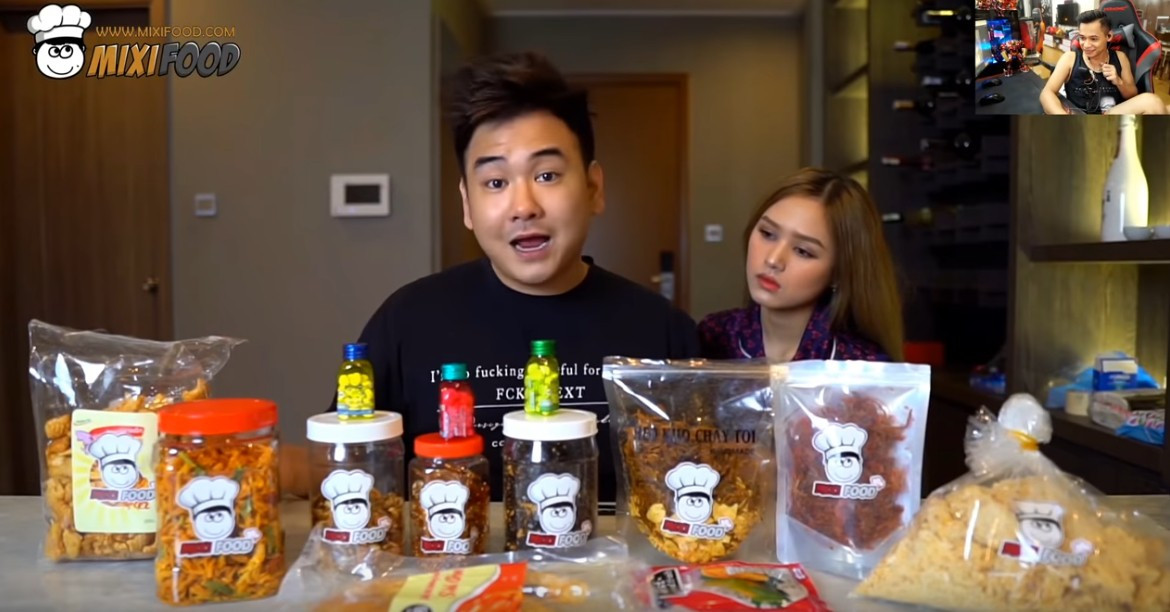 Ngoài công việc liên quan đến Esports, Tộc trưởng Độ Mixi (Phùng Thanh Độ) còn là người sáng lập của chuỗi đồ ăn vặt MixiFood và là ông chủ của cửa hàng quần áo MixiShop. Ảnh: GameK.