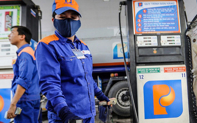 Xang dau dong loat giam gia tu chieu nay