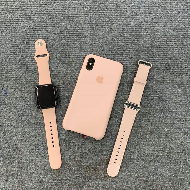 Trước đó, một cô gái cũng bức xúc khi đặt mua chiếc đồng hồ thông minh Apple watch với giá 299.000 đồng với mẫu mã bóng bẩy. Ảnh: Nhịp sống việt.