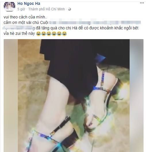 Sau 3 tháng quen nhau, Hồ Ngọc Hà khoe món quà vô cùng đặc biệt nhận được từ Kim Lý. Ảnh: FBNV