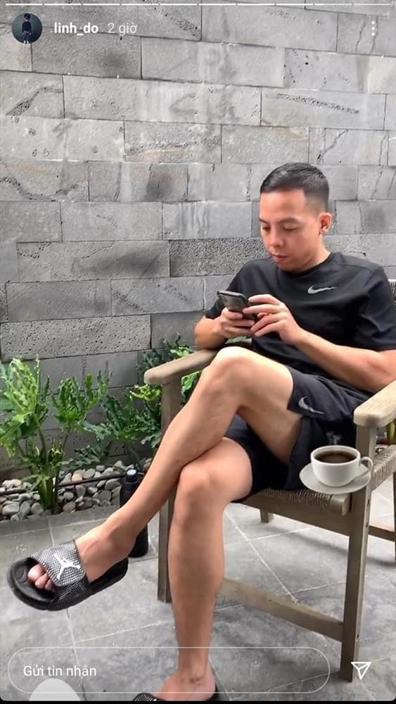 Một góc khác trong nhà được Hoàng Touliver - Tóc Tiên.