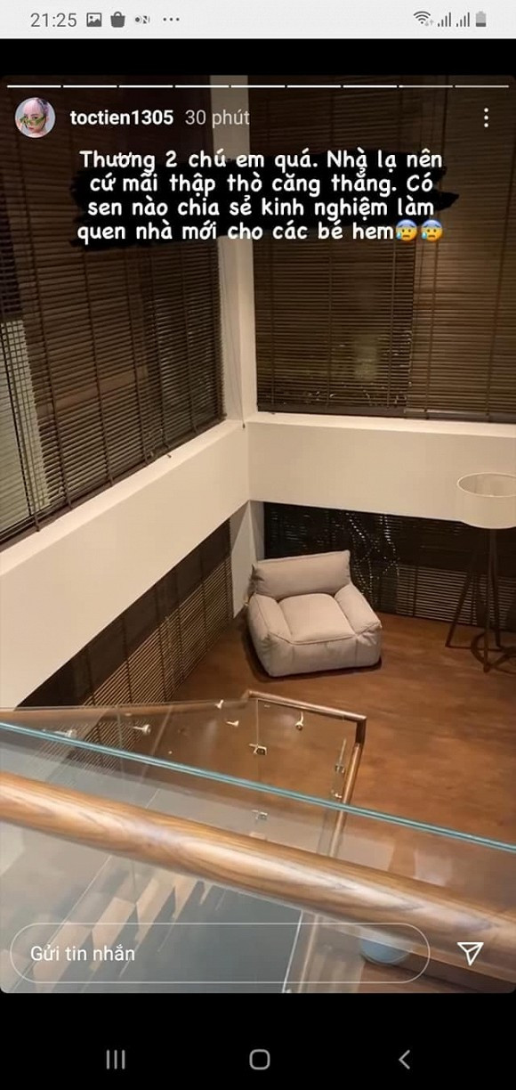 Không gian được trang trí với rất nhiều mảng xanh mát mắt cùng những góc nhỏ cực chill.