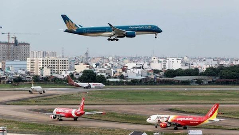 Y kien khac nhau ve de xuat xay dung san bay thu 2 tai Ha Noi