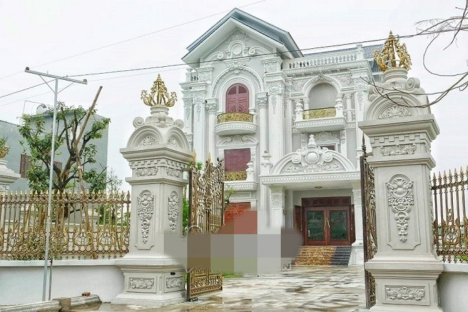 Họ chọn về quê bởi ở lại thành phố khó xin việc và cũng vì nghề truyền thống của quê hương cho thu nhập cao gấp bội so với mức lương khởi điểm của nhiều vị trí công việc khác. Ảnh: Vietnamnet.