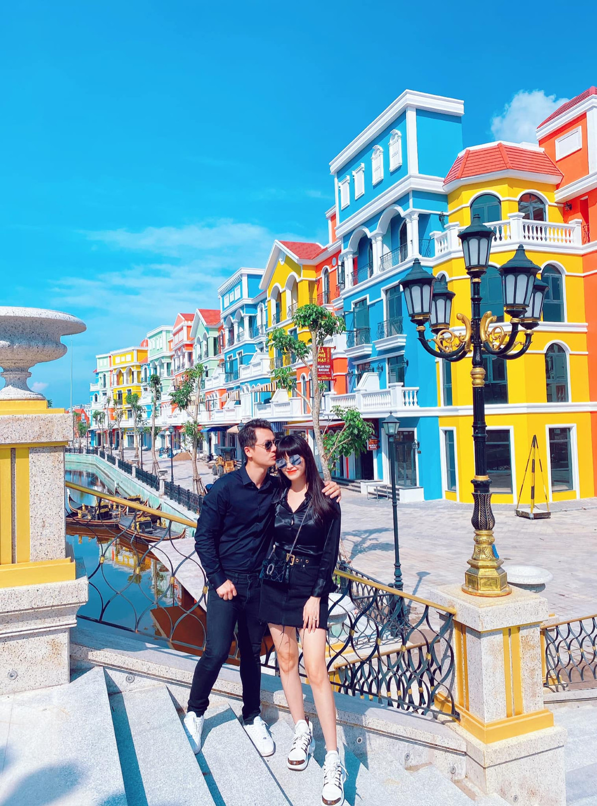 Món quà nam ca sĩ Đăng Khôi tặng vợ là căn shophouse tại Phú Quốc với giá trị lên đến 40 tỷ đồng.