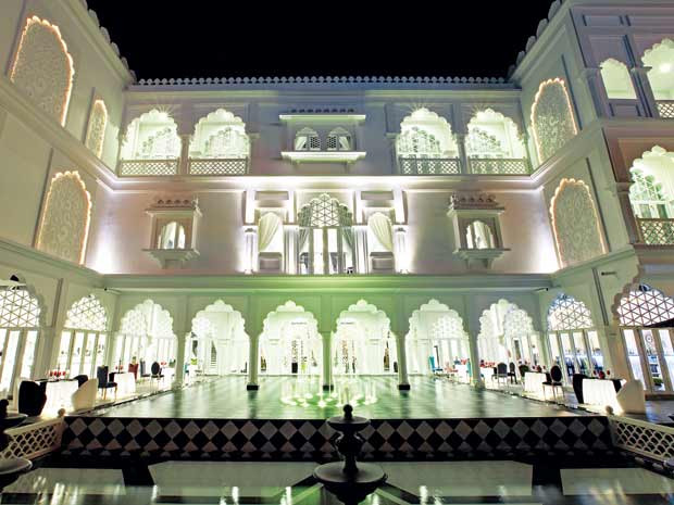 Tòa "lâu đài' Tajmasago ở Sài Gòn của đại gia Khải Silk từng được dư luận chú ý bởi số tiền xây dựng lên tới 15 triệu USD (hơn 300 tỷ đồng). Ảnh: Zing