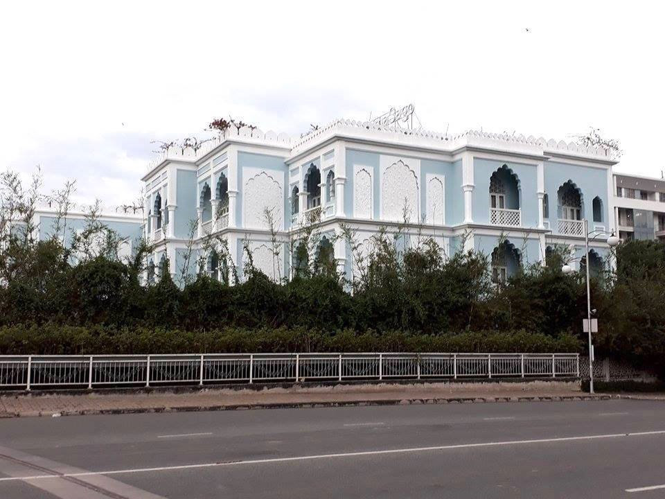 Tuy nhiên, năm 2018, lâu đài này được sang tay cho một tập đoàn quốc tế và thay đổi diện mạo mới. Ảnh: Lao động