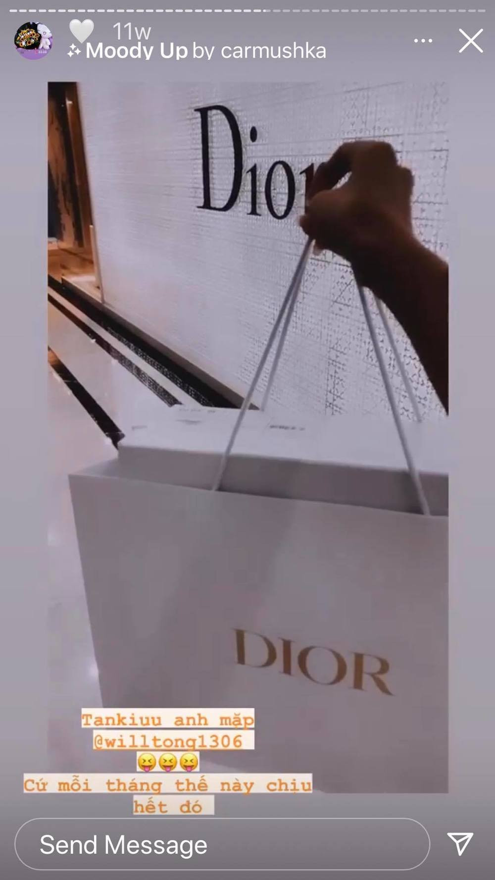 Tống Đông Khuê mua đồ hiệu mỗi tháng tặng người yêu khiến ai cũng trầm trồ.