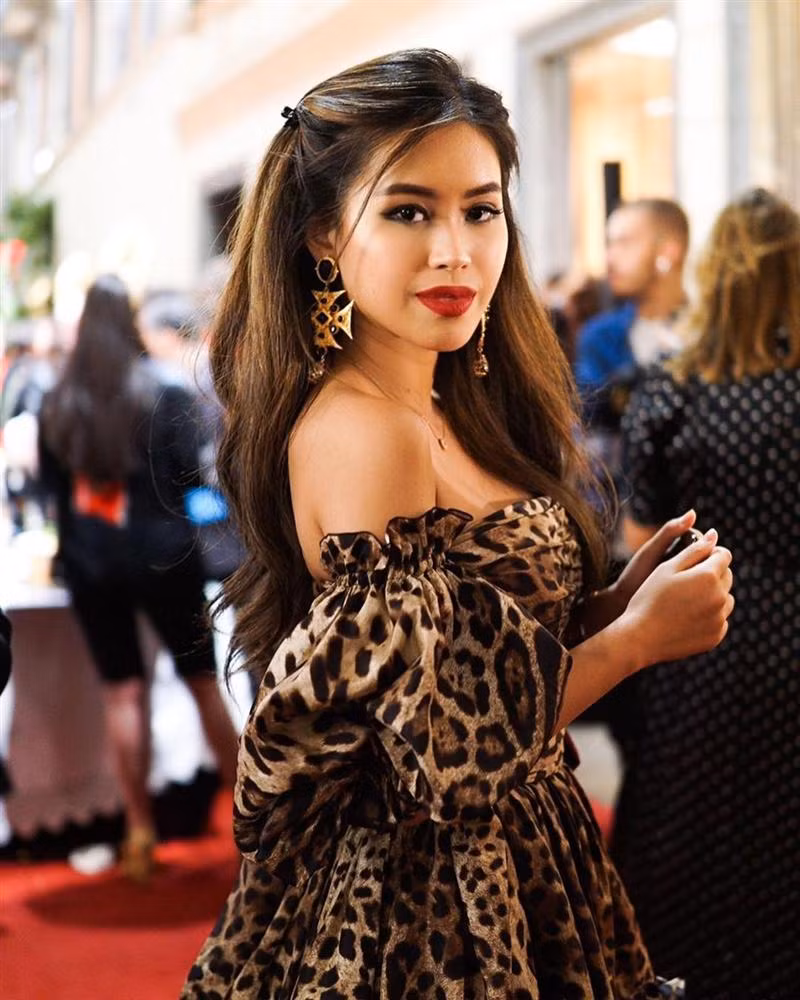 Tiên Nguyễn - con gái doanh nhân Johnathan Hạnh Nguyễn và cựu diễn viên Lê Hồng Thủy Tiên không phải là cái tên xa lạ trong hội rich kid Việt.