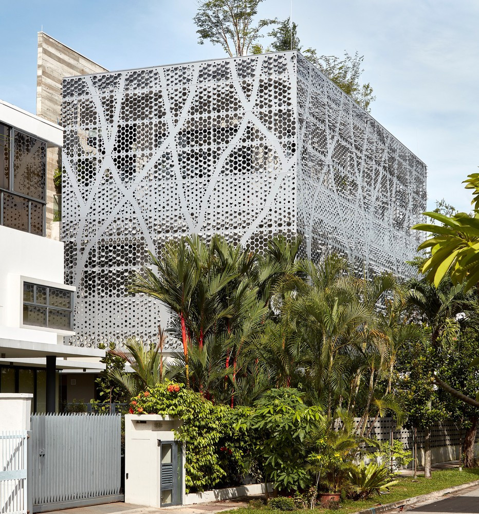 Thiet ke doc dao ngoi nha loc nang qua lop dem