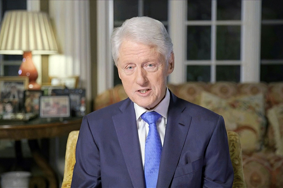 Theo SCMP, cựu Tổng thống Bill Clinton và George W. Bush từng nhận khoảng 200 USD và 700 USD (được điều chỉnh theo lạm phát) cho mỗi bài phát biểu. Ảnh: New York post.