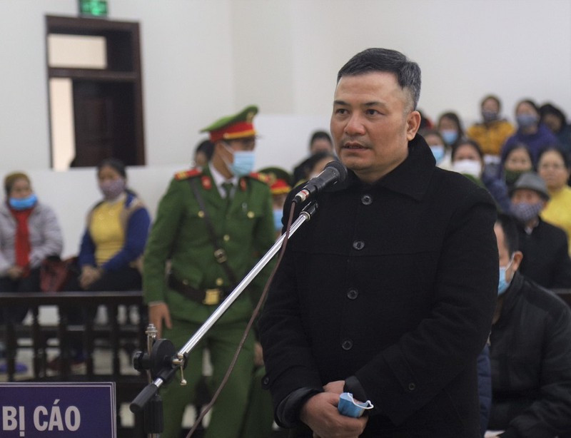 Ong trum da cap Lien Ket Viet loi keo ca tuong, ta quan doi