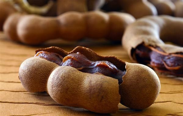 Me là loài cây bán dại, mọc phổ biến tại Việt Nam. Nhưng ở Trung Quốc và nhiều nước khác trên thế giới, cây me nằm trong danh sách bảo vệ của quốc gia nhờ những tác dụng tốt "từ gốc đến ngọn".