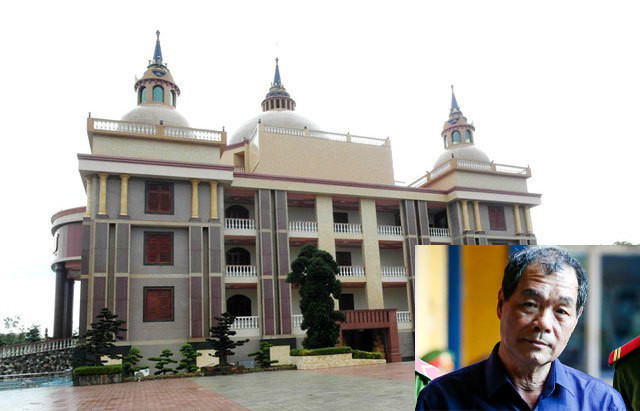 Nổi tiếng với tòa lâu đài được cho là to nhất khu vực Nam Bộ, ngày 1/8/2017, đại gia Trầm Bê đã bị bắt tạm giam trong vòng 4 tháng về hành vi Cố ý làm trái quy định của nhà nước về quản lý kinh tế gây hậu quả nghiêm trọng, gây thất thoát tổng cộng hơn 15.000 tỷ đồng. Ảnh: Vietnamnet