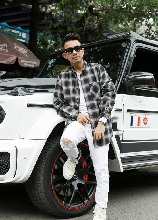 Vị đại gia này khẳng định mục đích tham gia là muốn gửi thông điệp cổ vũ người lao động trong giai đoạn khó khăn, không phải lấn sân sang nghệ thuật, trở thành rapper như đồn đoán.