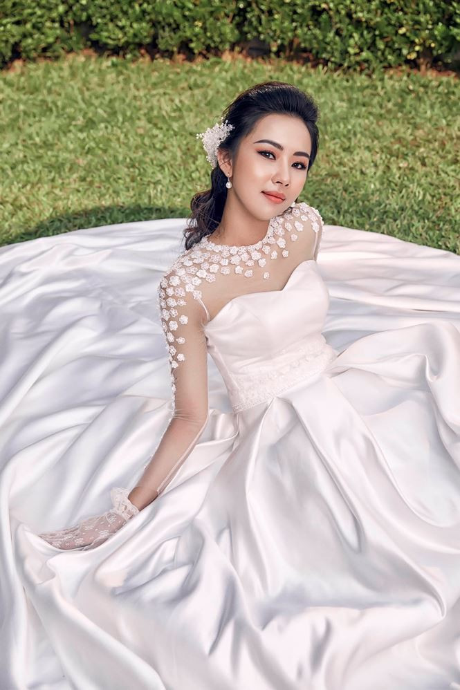 Không chỉ sở hữu gương mặt xinh đẹp cùng phong cách thanh lịch, Phương Tiểu Bình còn có gia thế “khủng”. Ảnh: Vietnamnet.