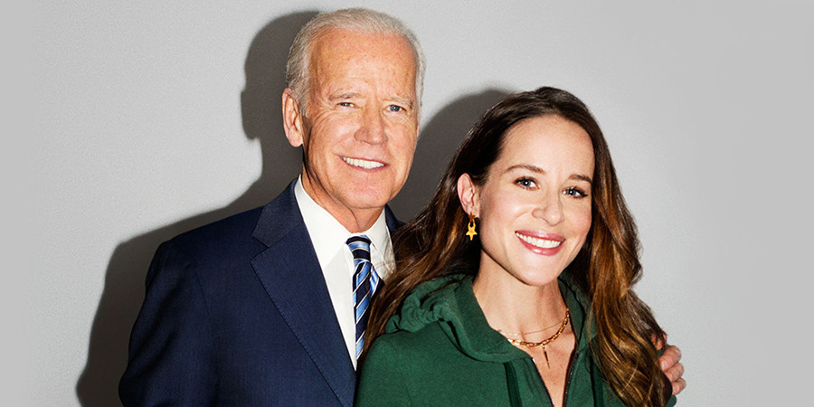 Ashley Biden, con gái út của ông Joe Biden, tốt nghiệp ĐH Tulane ở New Orleans, có bằng thạc sĩ của ĐH Pennsylvania. Ảnh: NYT