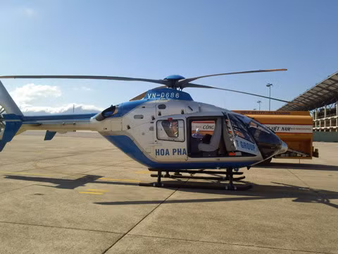 Tuy nhiên, vị đại gia này đã quyết định cho Tập đoàn Hòa Phát thuê chiếc trực thăng trị giá gần 5 triệu USD của mình với giá 1 đồng cho 1 năm sử dụng. Ảnh: Vnexpress.