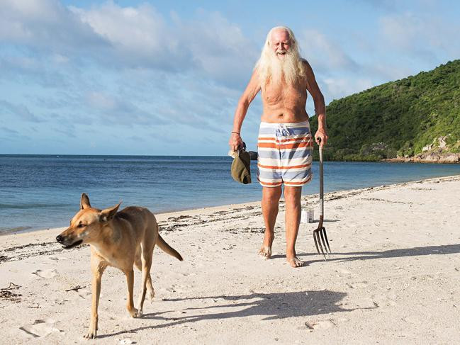 Thế nhưng, vào năm 1987, chỉ số Dow Jones của thị trường chứng khoán Mỹ giảm 508 điểm kỷ lục, cuộc khủng hoảng tài chính đã khiến ông mất đi phần lớn tài sản của mình.