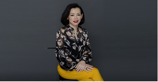 Theo Chủ tịch HĐQT FPT Retail, nếu được thì chọn chồng cùng công ty. Bởi khi chồng cùng công ty thì sẽ hiểu ngay công việc của mình khổ như thế nào, họ biết và thông cảm. Ảnh: Internet