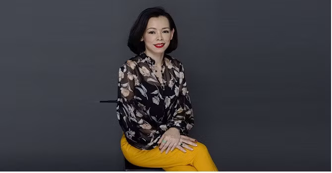 Theo Chủ tịch HĐQT FPT Retail, nếu được thì chọn chồng cùng công ty. Bởi khi chồng cùng công ty thì sẽ hiểu ngay công việc của mình khổ như thế nào, họ biết và thông cảm. Ảnh: Internet