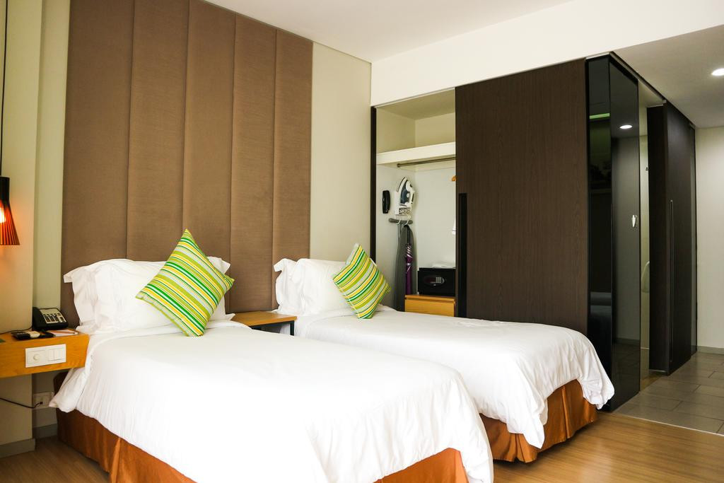 Capri by Frasers là khách sạn 4 sao, giá phòng dao động từ 1,4 - 2 triệu đồng/đêm. Ảnh: Booking