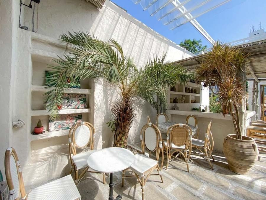 Phong cách thiết kế sân vườn ấn tượng năm 2025 - Hình 4 Phong cach thiet ke san vuon an tuong nam 2025-Hinh-4