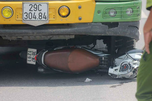 Những vụ tai nạn giao thông thảm khốc tuần qua (25-30/5/2015) Nhung vu tai nan giao thong tham khoc tuan qua (25-30/5/2015)