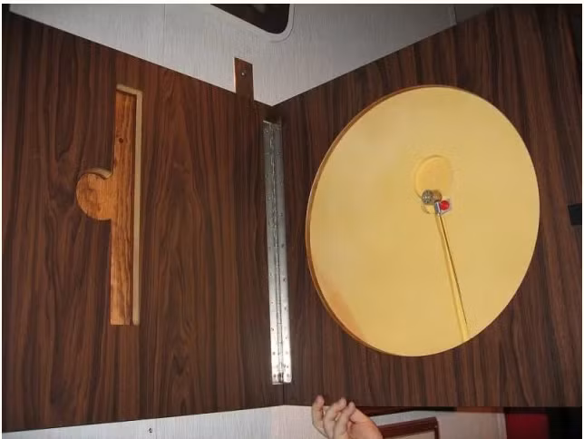 Đây là món quà kỷ niệm tình hữu nghị đồng minh giữa Mỹ và Liên Xô sau khi Chiến tranh Thế giới thứ 2 kết thúc. Ảnh thevintagenews.