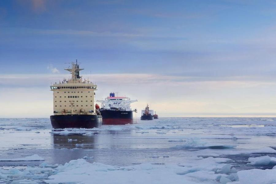 Nga muốn đây là tuyến đường vận chuyển quốc tế chính, nhưng cũng đặt ra quy tắc với các tàu sử dụng tuyến đường này. “Các luật của Nga điều chỉnh các chuyến quá cảnh qua tuyến đường này vượt quá thẩm quyền của Nga theo luật quốc tế”, Người phát ngôn Lầu Năm Góc cho biết.