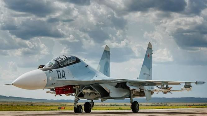 Phiên bản Su-30SM2 Super Sukhoi sẽ là tiêu chuẩn mà tất cả các tiêm kích Su-30SM hiện đang phục vụ trong biên chế Không quân và Hải quân Nga được nâng cấp.