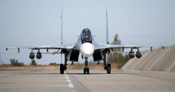 Về mặt hình thức, sự khác biệt chỉ nằm ở chỗ Su-30SM2 không có khả năng tán xạ tín hiệu radar tốt để trở nên "tàng hình" như tiêm kích thế hệ năm đích thực mà thôi.