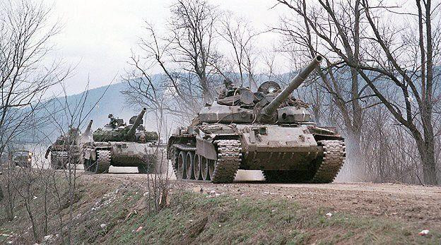 T-62M là biến thể nâng cấp hiện đại của xe tăng T-62 với nhiều cải tiến vượt trội.