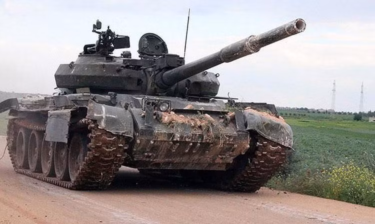 Tuy thế vẫn có một lượng rất lớn xe tăng chủ lực T-62M đang tồn kho, giới quan sát cho rằng không loại trừ khả năng Nga sẽ tặng loại xe tăng này cho lực lượng dân quân miền Đông Ukraine.