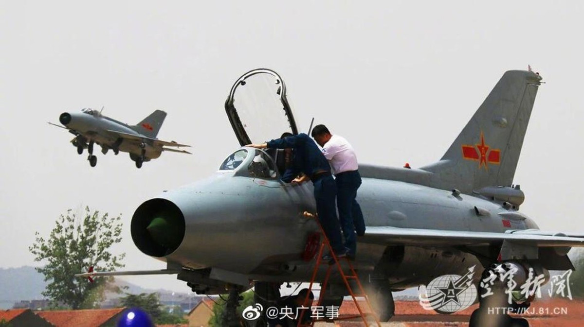 Hiện vẫn đang có khoảng hơn 1.200 chiếc thuộc mọi phiên bản vẫn đang còn hoạt động tại nhiều quốc gia trên thế giới trong đó Trung Quốc vẫn là quốc gia sử dụng nhiều nhất.