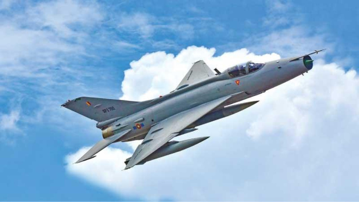 Việc biến J-7 thành UAV dùng trong chiến đấu sẽ vừa giúp Trung Quốc tận dụng hàng ngàn chiếc máy bay cũ đã loại biên, mặt khác lại nâng cao sức tác chiến cho không quân nước này.