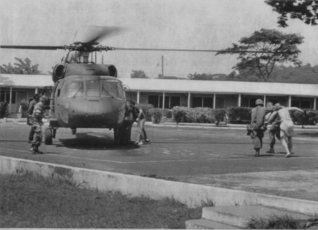 Đây cũng là một chiến dịch quân sự gây ra không ít tai tiếng với quân đội Mỹ, khi một loạt các vấn đề tưởng chừng như rất đơn giản, lại khiến binh lính Mỹ ở chiến trường rơi vào thế "bí".