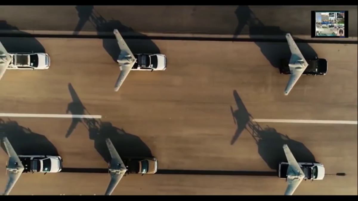 Điều này đồng nghĩa với việc, máy bay không người lái của Iran có thể tấn công chính xác vào tàu sân bay Mỹ, trong khi phía Mỹ hoàn toàn không biết mình đã rơi vào tầm ngắm của đối phương.