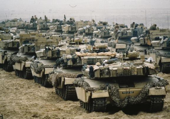 Nhưng hóa ra khẩu pháo chính L11A5 đã có màn thể hiện khá thành công trước công nghệ Liên Xô được phát triển từ thập niên 1950, trong cuộc chiến tại Kuwait vào năm 1990.