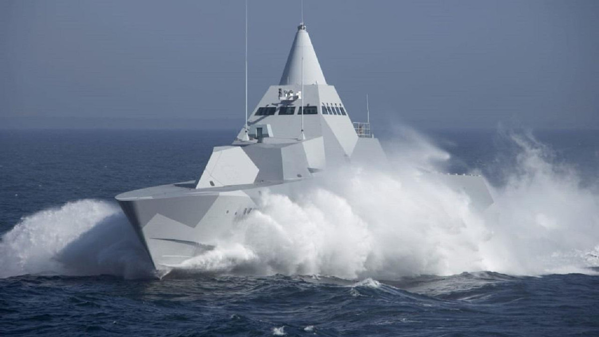 Trong khuôn khổ Triển lãm Army 2019, Nga thông báo chiếc Arantes RA đã được một số quốc gia giấu tên tỏ ra quan tâm và có thể sớm tiến tới đặt hàng trong tương lai gần, đáng tiếc rằng họ chưa cho biết cụ thể tên của đối tác.