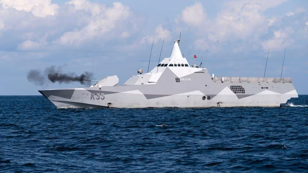 Cụ thể, có thể đã dàng nhận ra nét tương đồng gần như hoàn hảo giữa kết cấu phần thân, hình dáng của phần thượng tầng, ụ pháo tự động, thậm chí cho tới cả cửa mở bên hông.