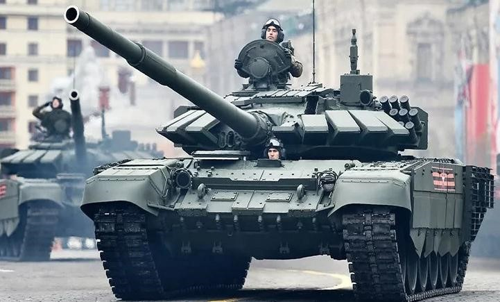 Quân đội Nga đến nay đã nâng cấp khoảng 1.400 chiếc T-72 lên chuẩn T-72B3, cùng với đó là vài trăm chiếc đã được nâng theo chuẩn T-72B3M mới nhất.