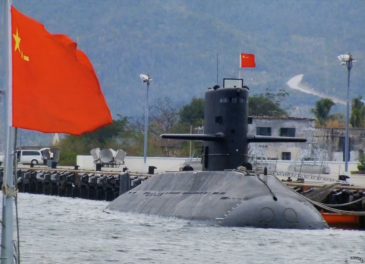 Đây cũng là lý do mà trợ cấp của lính tàu ngầm thường cao hơn nhiều so với các lực lượng khác, kể cả các phi công lái tiêm kích chiến đấu.